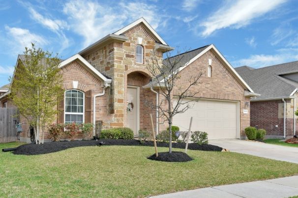 https://CarolV.NewConstructionHomesForYou.com